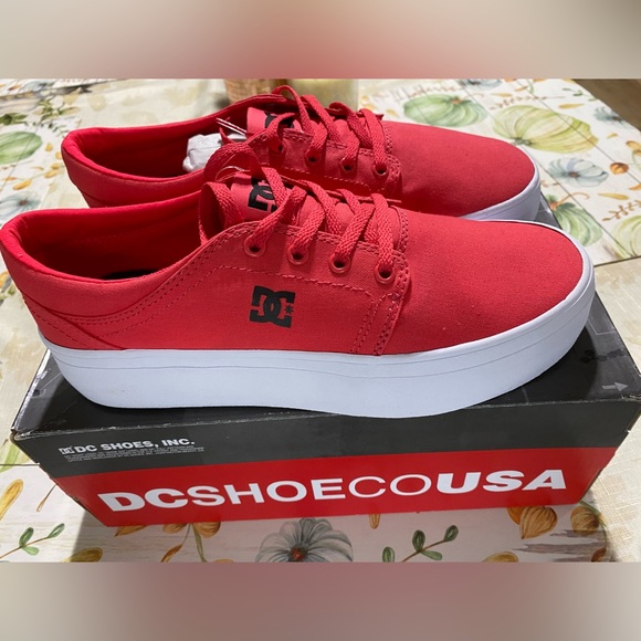 🔥🔥New in Box Dark Pink DC Trase Platform 90’s Foam Bed Sneaker Tennis Shoes - Picture 2 of 9